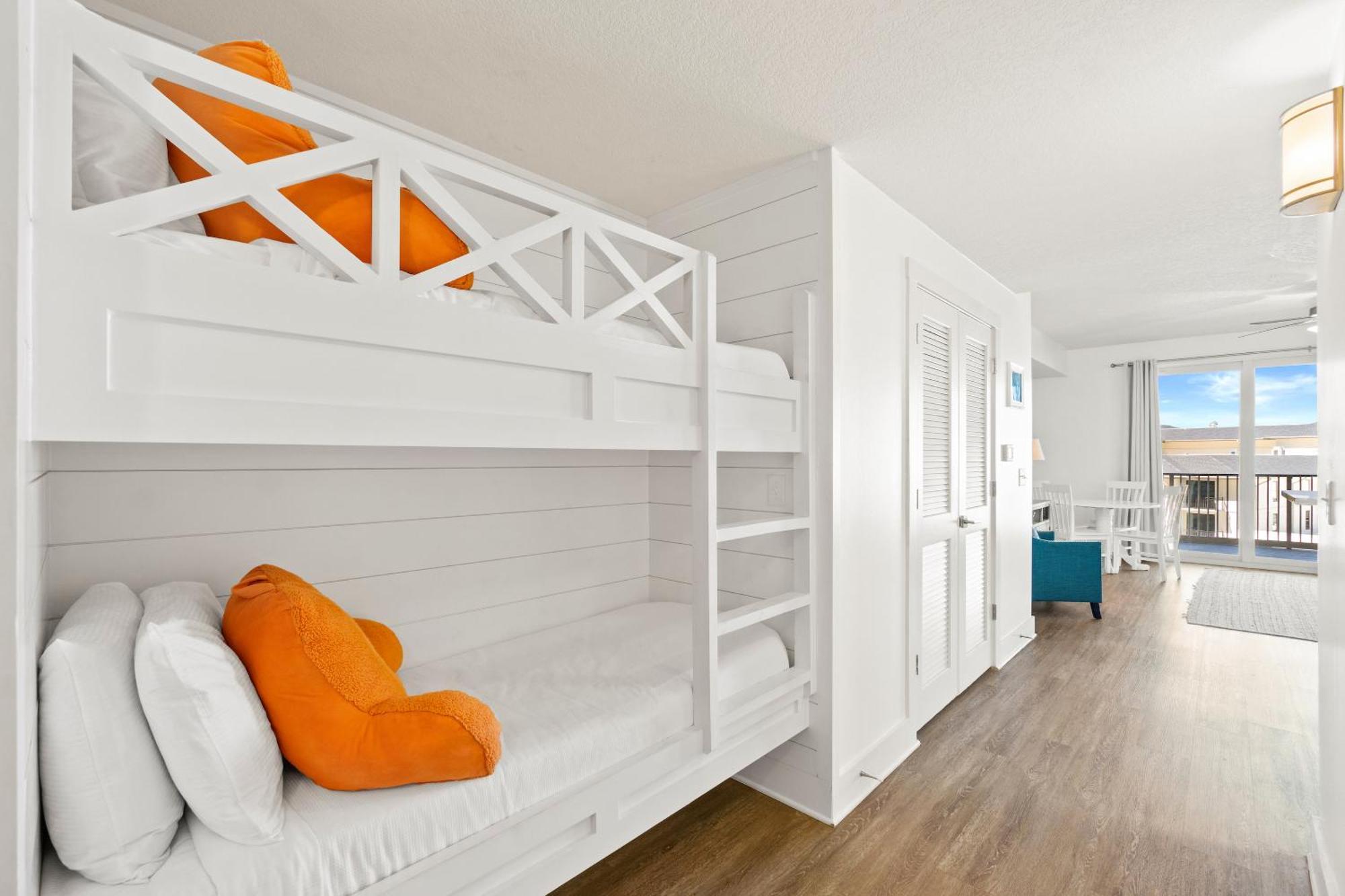 Calypso Beach Resort Tower 3 Rentals パナマシティービーチ 部屋 写真